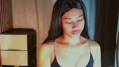 kisses online show from July 5, 6:30 am