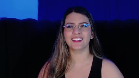   online show from February 1, 8:29 pm