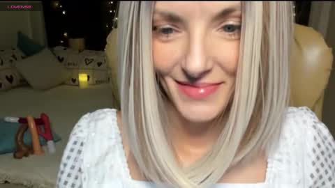 Asteris online show from November 14, 7:58 pm