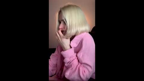 Snapshot of asya_new chatting on September 19, 7:13 pm asya_new online show from September 19, 7:13 pm