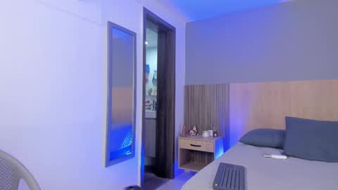 Atenea online show from September 19, 12:48 pm