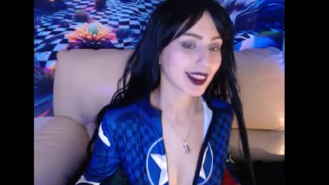 Aubrey online show from December 18, 10:57 pm