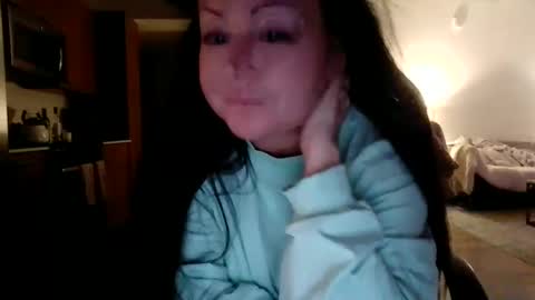 august_third online show from January 7, 5:12 am