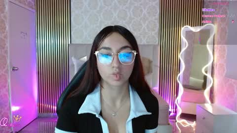 aura_tay1 online show from April 14, 11:43 am