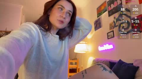 AURIKA OR AURA online show from April 4, 2:49 pm