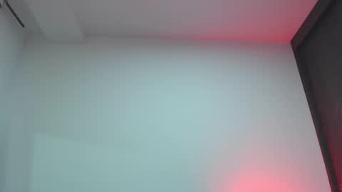 Snapshot of aurora_blossom__ chatting on October 11, 12:26 am Aurora online show from October 11, 12:26 am