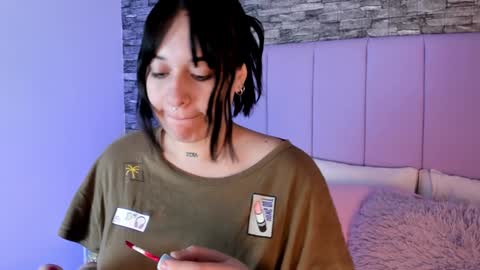 Snapshot of aurora_sweet2 chatting on December 20, 11:10 am Madison online show from December 20, 11:10 am