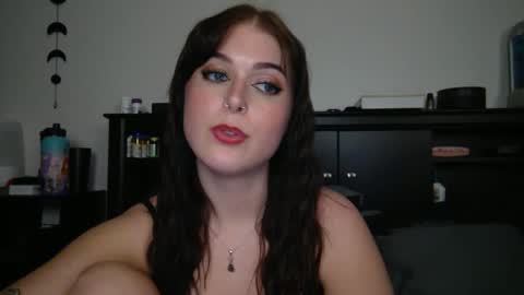 auroralightz1 online show from September 25, 6:12 am