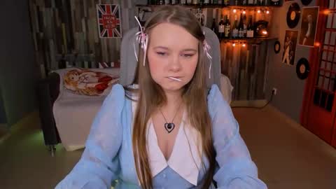 Aurora online show from March 2, 5:41 pm