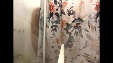 Milf4u online show from March 16, 11:14 am