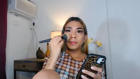 GODDESS AVA online show from October 1, 5:45 am