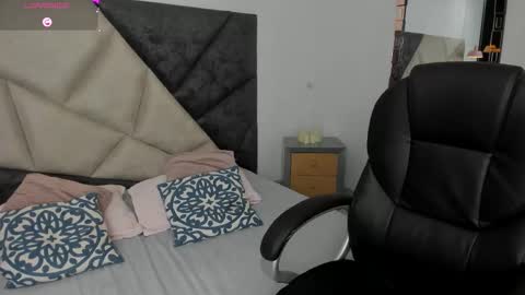 Ava  online show from March 16, 12:13 am