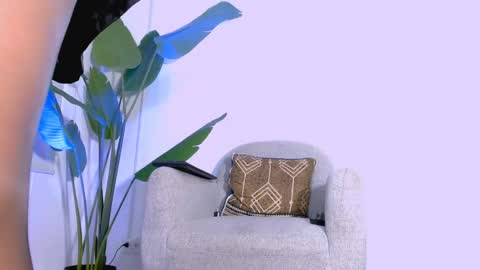 Hi im aqua is nice with me online show from May 19, 6:59 pm