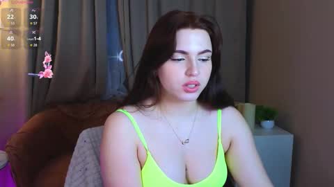 Avery online show from March 5, 9:43 pm