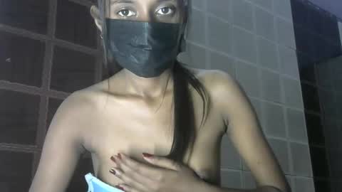 avery_lust01 online show from March 27, 8:37 am