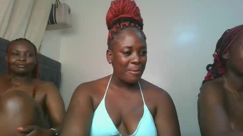 avian_babe1 online show from June 14, 2:24 am
