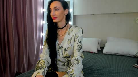 Avrora online show from April 8, 9:22 am