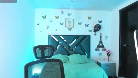 Aylin online show from February 20, 10:15 pm