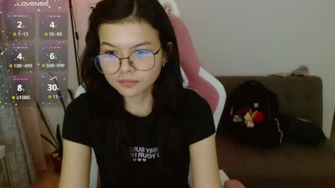 Azu  online show from April 21, 12:14 am