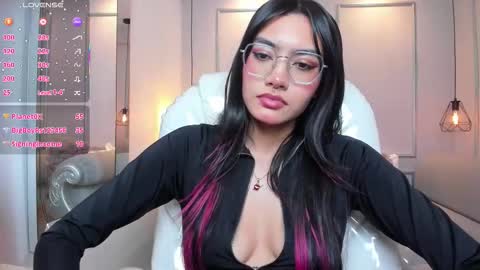 Azura online show from October 23, 10:27 pm