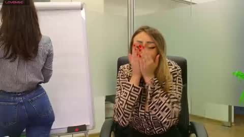 Olivia and Lexi online show from February 19, 5:16 am