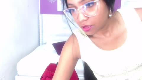 valentina online show from March 3, 1:26 pm