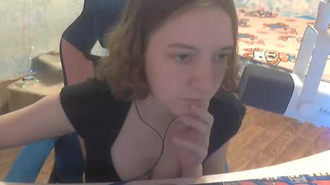 Chloe online show from June 5, 12:37 am