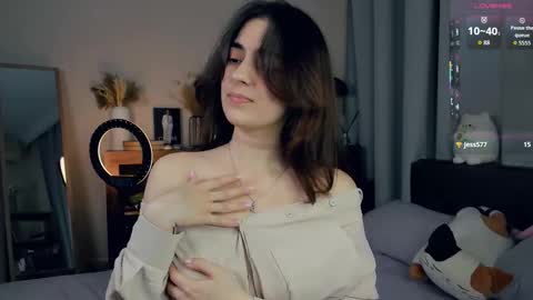 Emily online show from September 12, 7:18 am