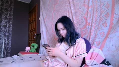 Alice online show from April 7, 7:43 am