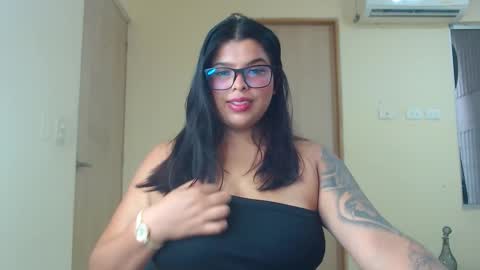 baby_peach2 online show from March 9, 2:53 pm