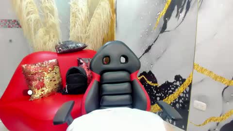 Sofia online show from June 7, 8:15 pm