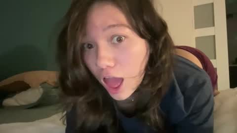 ava online show from April 4, 6:12 am