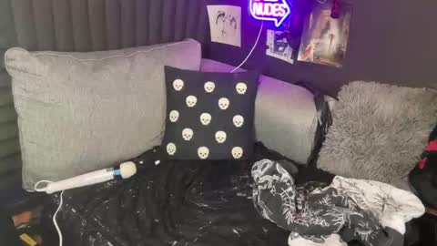 babylon_the_great online show from November 5, 1:55 am