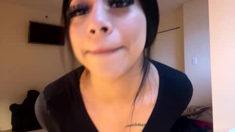 babyynaughty online show from February 22, 10:59 pm