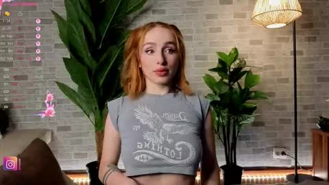 BabyyyLuna online show from October 27, 3:02 am