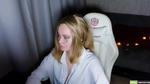 Lin online show from October 28, 1:33 am