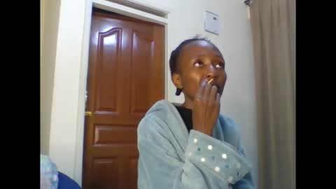 baddie_bunnie online show from March 17, 4:11 pm