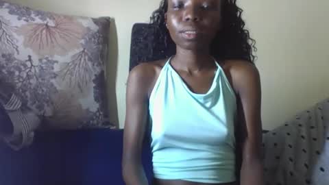 baddie_floxxy online show from April 13, 7:58 pm