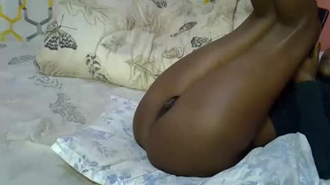 baddiepixxie online show from April 15, 3:18 am