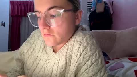 baddieprettypussy online show from February 25, 11:53 am