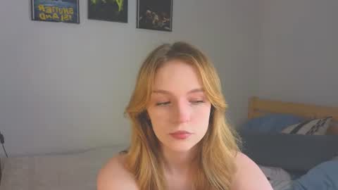 Kate online show from July 4, 5:09 pm