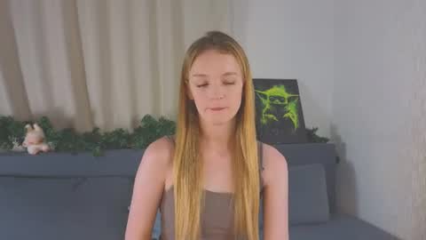 Kate online show from July 15, 5:17 pm