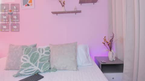 Mudan online show from April 11, 7:50 pm