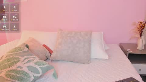 Mudan online show from April 14, 8:09 pm