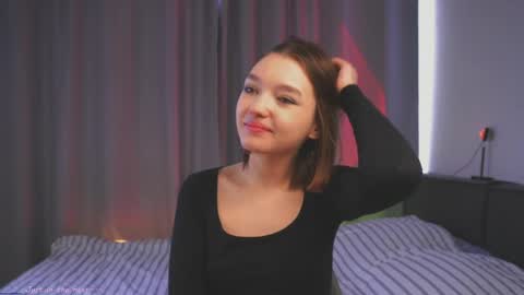 bamba_leyla online show from April 2, 5:05 am