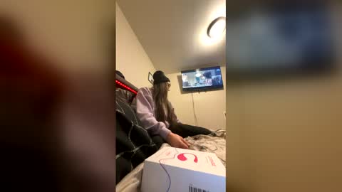 BananaaPeelGirl online show from January 16, 5:20 pm