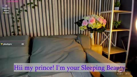 barbara_mitchel online show from October 31, 5:17 pm