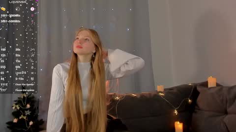 Kendall online show from December 18, 10:02 pm