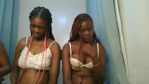 queen online show from November 13, 9:58 pm