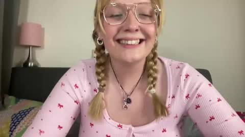 barbiegirl966 online show from February 13, 8:55 pm